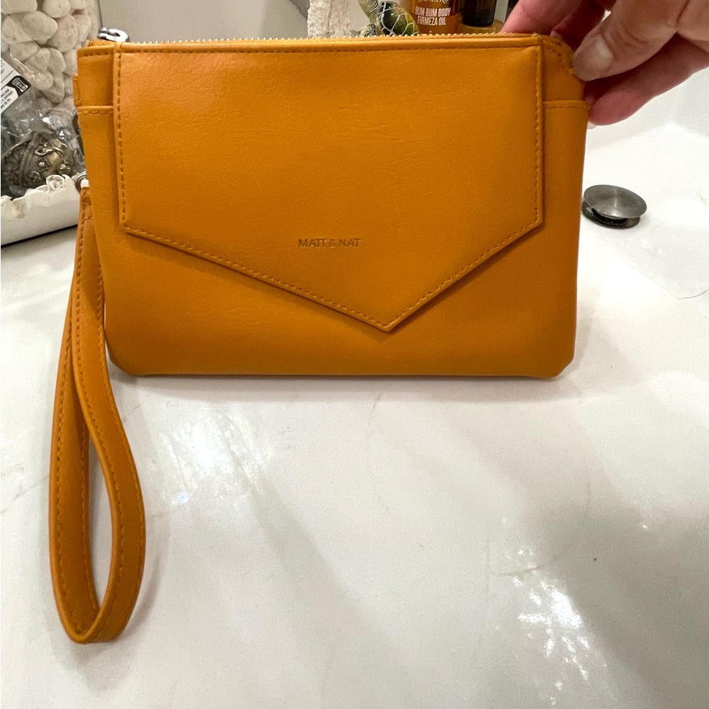 Matt & Nat Mustard Yellow Wristlet Clutch